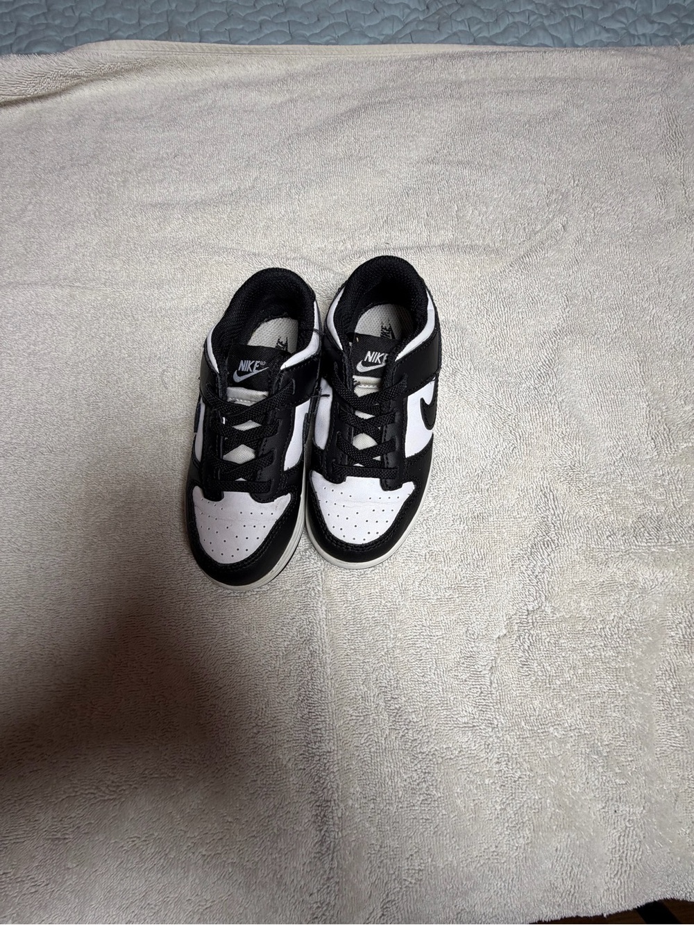 Nike Kids Black and White Velcro & Lace Sneakers